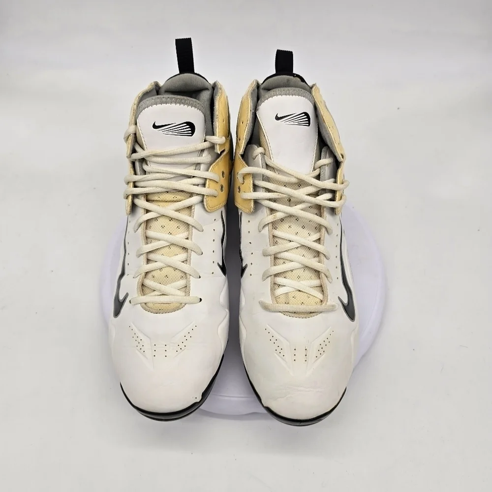Nike shoes men